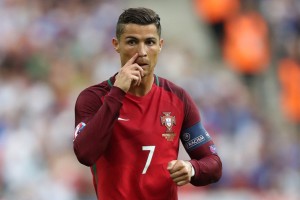 开云体育app-欧冠半决赛焦点战，公牛掀翻山西队，一场跨越万里的篮球对话